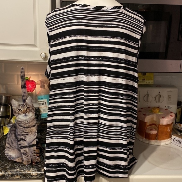 C womens New Options casual stretch sleeveless plus size top 3X - Picture 2 of 3